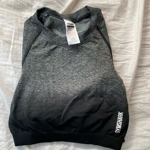 Gym shark ombré long sleeve Crop Top